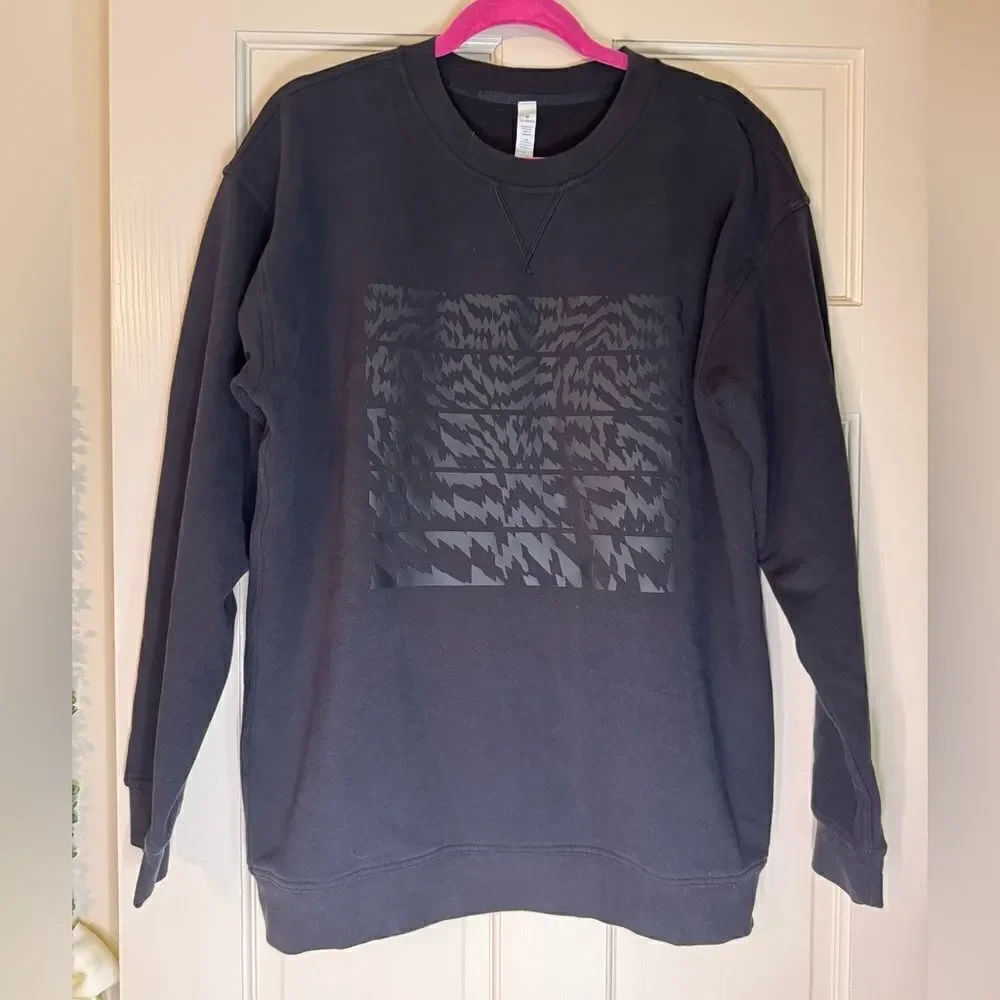 Women’s LuLuLemon Graphic Crewneck Sz 12